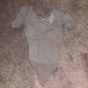 Abercrombie green floral bodysuit